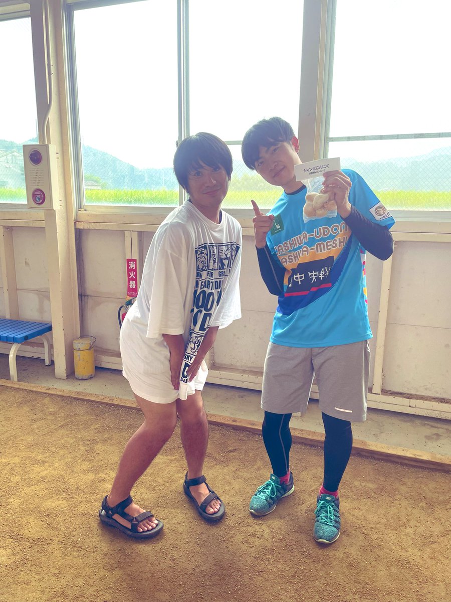 今日はMEBARU 世界大会交流会に出場して来ました！
即席ユニット予定のりょうさんは別チーム対応に😭こーりさんと初めての大会で同チームとなり…もう楽し過ぎました😆
モルック人生初の予選1位通過でしたが本戦で僕の調子が崩れて最終順位が“4位”タイとなりました！✨
#安心して下さい履いてますよ
