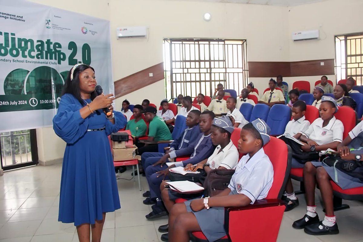 _grenchi's tweet photo. Moments from the #ClimateBootcamp 2.0
We had an enlightening session on the topic: #ClimateAction: Importance of Environmental Club and Examples of Student-Led Project. The session was led by Ms. Funmilayo Adeniyi who is a lecturer in the faculty of Environmental Sciences, Unizik https://t.co/Z8aDmGMs9N