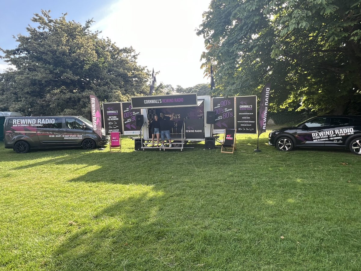 rwoodsrewind's tweet photo. Out with @RewindCornwall and @Cornwallhospice at #mountedgcumbe as we are celebrating #americanmusclecars and #classiccars Combe by and say hi! https://t.co/jnvKdrb8U4