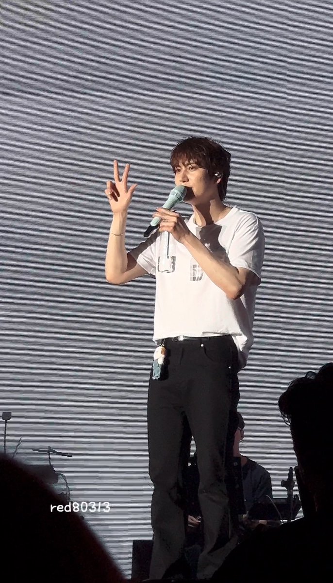 red80313's tweet photo. 20240504 KyuHyun Restart Tour in Taipei - #你們很累 #不累 #有錢 

#圭賢 #SJ #KyuHyun #concert #Restart #KyuHyun_Restart_Tour https://t.co/G8cV2XtbSm