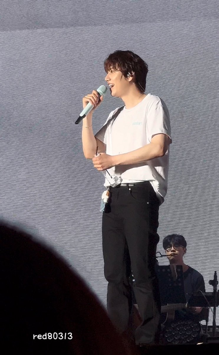 red80313's tweet photo. 20240504 KyuHyun Restart Tour in Taipei - #你們很累 #不累 #有錢 

#圭賢 #SJ #KyuHyun #concert #Restart #KyuHyun_Restart_Tour https://t.co/G8cV2XtbSm