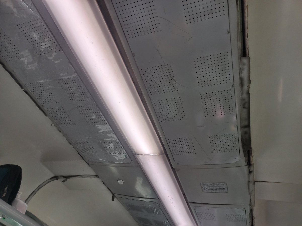 EdselFelixLobo's tweet photo. This is to get to your attention the condition of the trains in the Indian railway. The seats, tray tables were dirty and smelly. The AC vents were all leaking and some broken at edges. @IRCTCofficial

Train details:
Train No: 11008
Train Name: Deccan Express
Date: Aug 04,2024 https://t.co/LAVstkZj5r