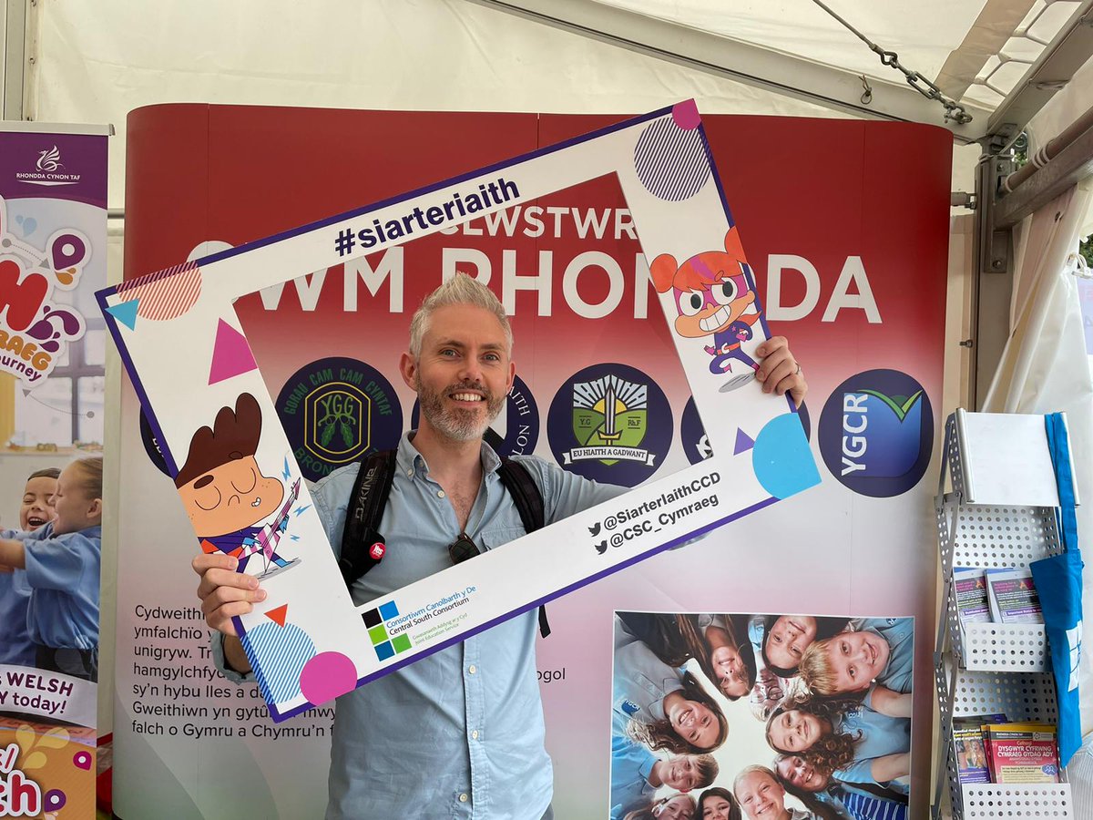 CSC_PLSupport's tweet photo. 🏴🎪Diolch to the Rhondda Cynon Taf Welsh-medium Headteachers and their staff for the outstanding partnership working and warm welcome at the National Eisteddfod.
We are delighted to share a stand with you!
#Welshmedium
#teulu
#eisteddfod2024 https://t.co/ye7vYpprms