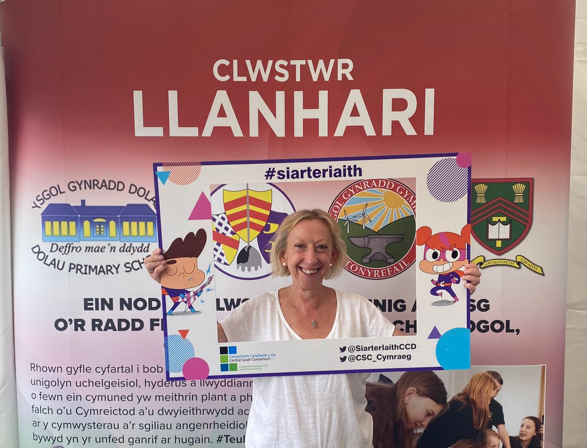 CSC_PLSupport's tweet photo. 🏴🎪Diolch to the Rhondda Cynon Taf Welsh-medium Headteachers and their staff for the outstanding partnership working and warm welcome at the National Eisteddfod.
We are delighted to share a stand with you!
#Welshmedium
#teulu
#eisteddfod2024 https://t.co/ye7vYpprms