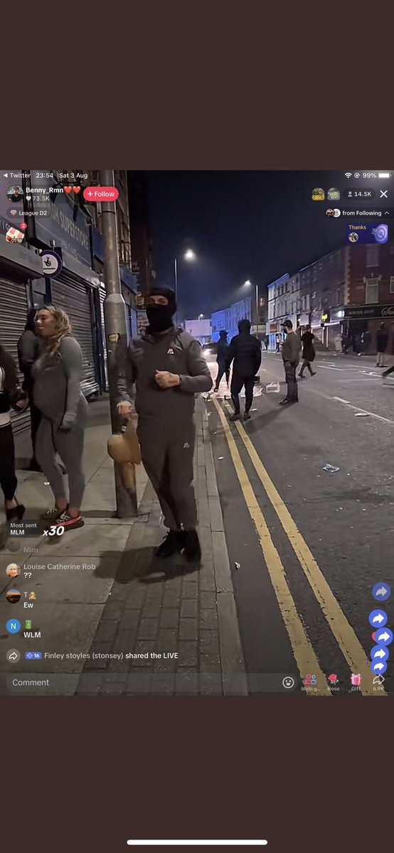 Don’t even have tik tok but this birds literally fuckin pregnant out rioting