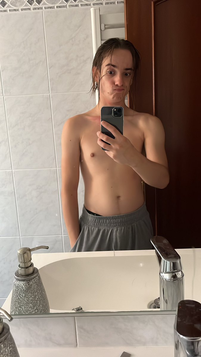 Joder que puto calor hem he fet una ducha i com now