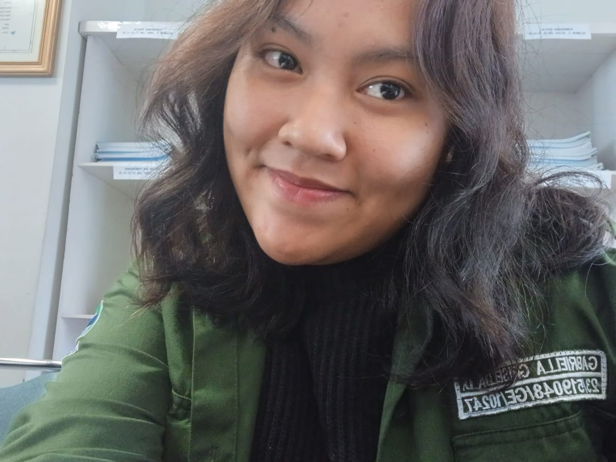ceythekidd's tweet photo. oi mbak abel.. u kok udah 100 hari aja ninggalin gw.. kangen.. padahal gw awalnya pengen masuk ugm karena ada mbak abel😔 damai di surga sama papa ya mbak💗 https://t.co/IIowNL0rvb
