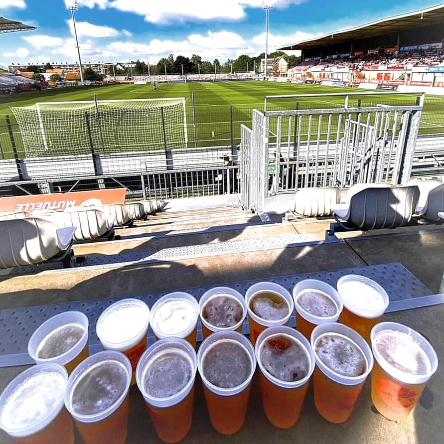 FCRouenNews's tweet photo. 🍻 𝙅𝙤𝙪𝙧𝙣𝙚́𝙚 𝙢𝙤𝙣𝙙𝙞𝙖𝙡𝙚 𝙙𝙚 𝙡𝙖 𝙗𝙞𝙚̀𝙧𝙚. 🔴⚪

🔄 𝗥𝗧 ➡️ Pour tenter de gagner ta pinte pour la réception @US_Orleans au stade Diochon, le 30 Août prochain.

📸 | 𝗣𝗵𝗼𝘁𝗼 :  @hugo__76

#TeamFCR #Rouen #Normandie https://t.co/93f57lGXad