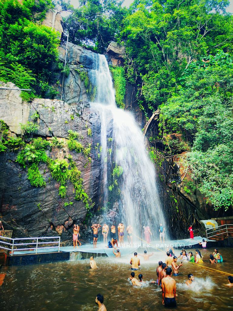Nalanda_index's tweet photo. The Kakolat Water Falls after redevelopment ✨♥️

The highly visited falls in Nawada is going to witness a boom in footfalls due to new tourist facilities.
@DMNawada @DEFCCOfficial @TourismBiharGov 

Visit Nawada. Visit Bihar. 🤗 https://t.co/OmMrfzfhW8