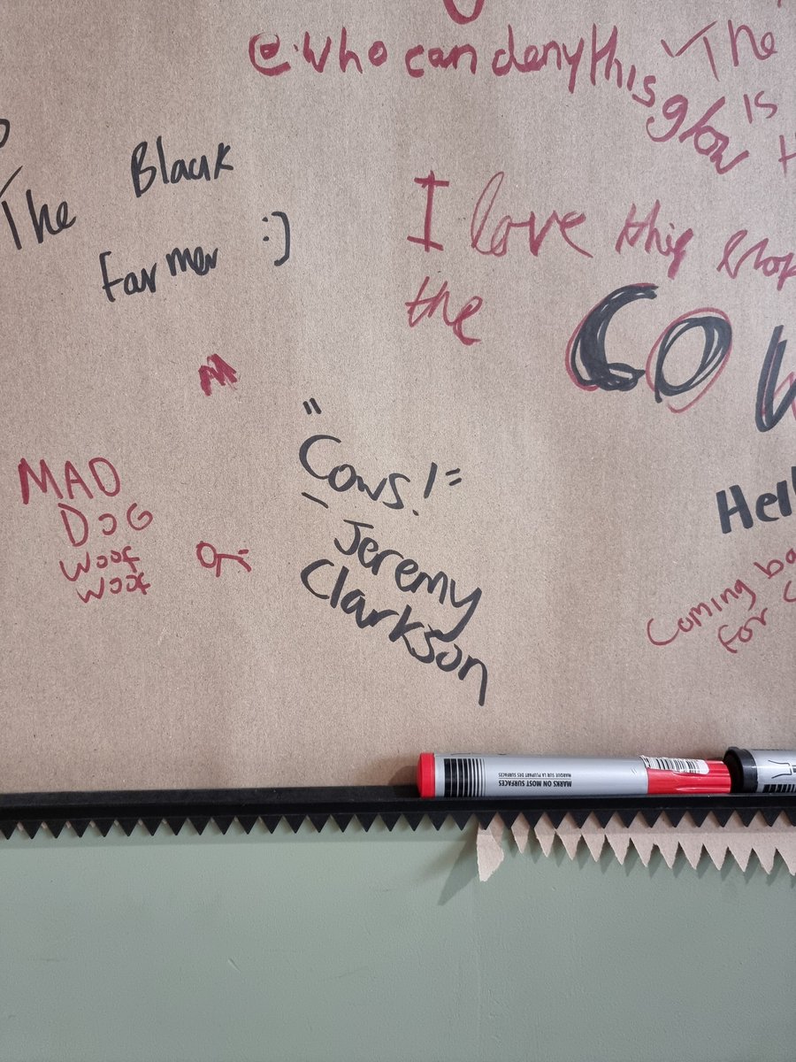 theblackfarmer's tweet photo. Exciting Visit! Jeremy Clarkson stopped by the store and signed our message wall. Thank you, Jeremy! We hope to see you again soon! @JeremyClarkson 🚜✨ #TheBlackFarmer #JeremyClarkson #Farmshop #VisitAgain https://t.co/6SYPeGlsvM