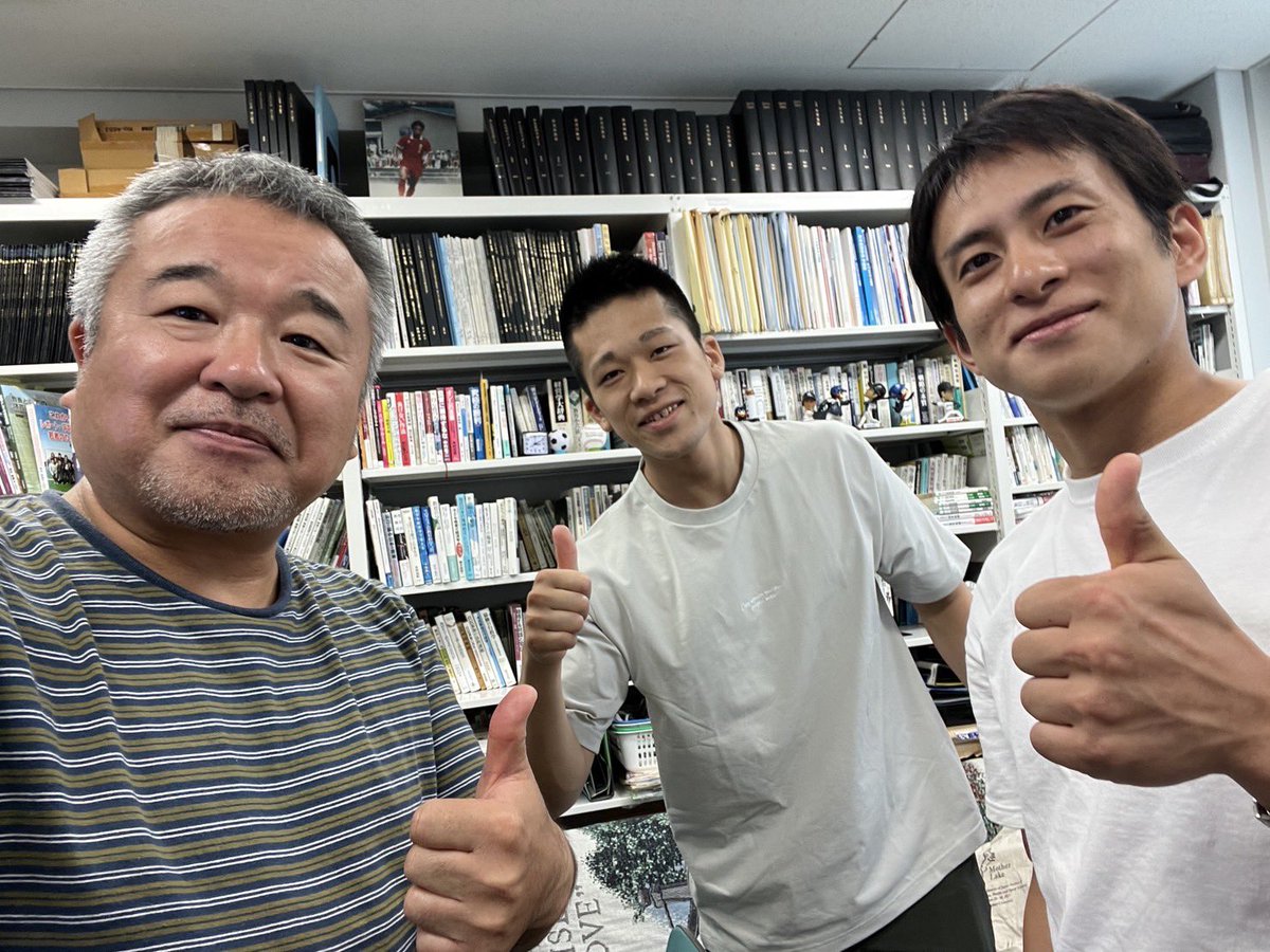 toshi45080's tweet photo. 今日は4年半ぶりに作野先生と🙇
ゼミの話や、今のスポーツ業界のことを話してめちゃくちゃ充実した時間だった。

また学びに行きます！ https://t.co/48xqujruP7