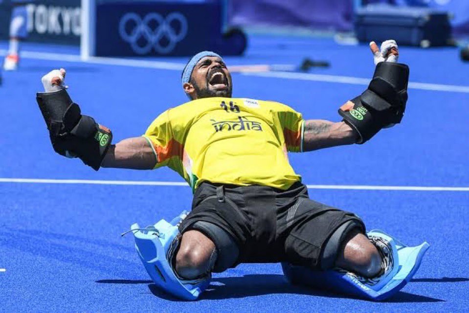 sameer_mansoori's tweet photo. ✅ 11 shots saved
✅ 4 penalty corners denied
✅ 1 save in shoot out

A Herculean effort from PR Sreejesh, the WALL OF INDIA
#INDvsGBR #Hockey #paris https://t.co/r420IVNTmZ
