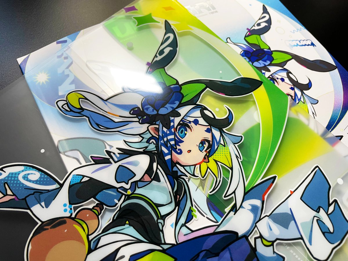 krkrkr32's tweet photo. #POPLOOP 新刊【UMI-NARI】
グッズ紹介第1弾⚡
【クリアブックカバー】
B5サイズ対応のカバーです❗
本のキズ防止&表紙と色ちがいで2つのテイストを楽しめる仕様に😊
今回初制作のグッズなので、ぜひお手にとって見てください…❗
#C104 https://t.co/PIdiu6TfOJ