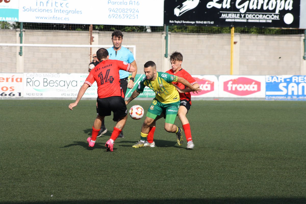 cdtropezon's tweet photo. 📸 | Imágenes del partido amistoso de ayer en Santa Ana ante el Velarde CF (0-0)

 #VamosTrope🔰 https://t.co/QgGZfoH0r9