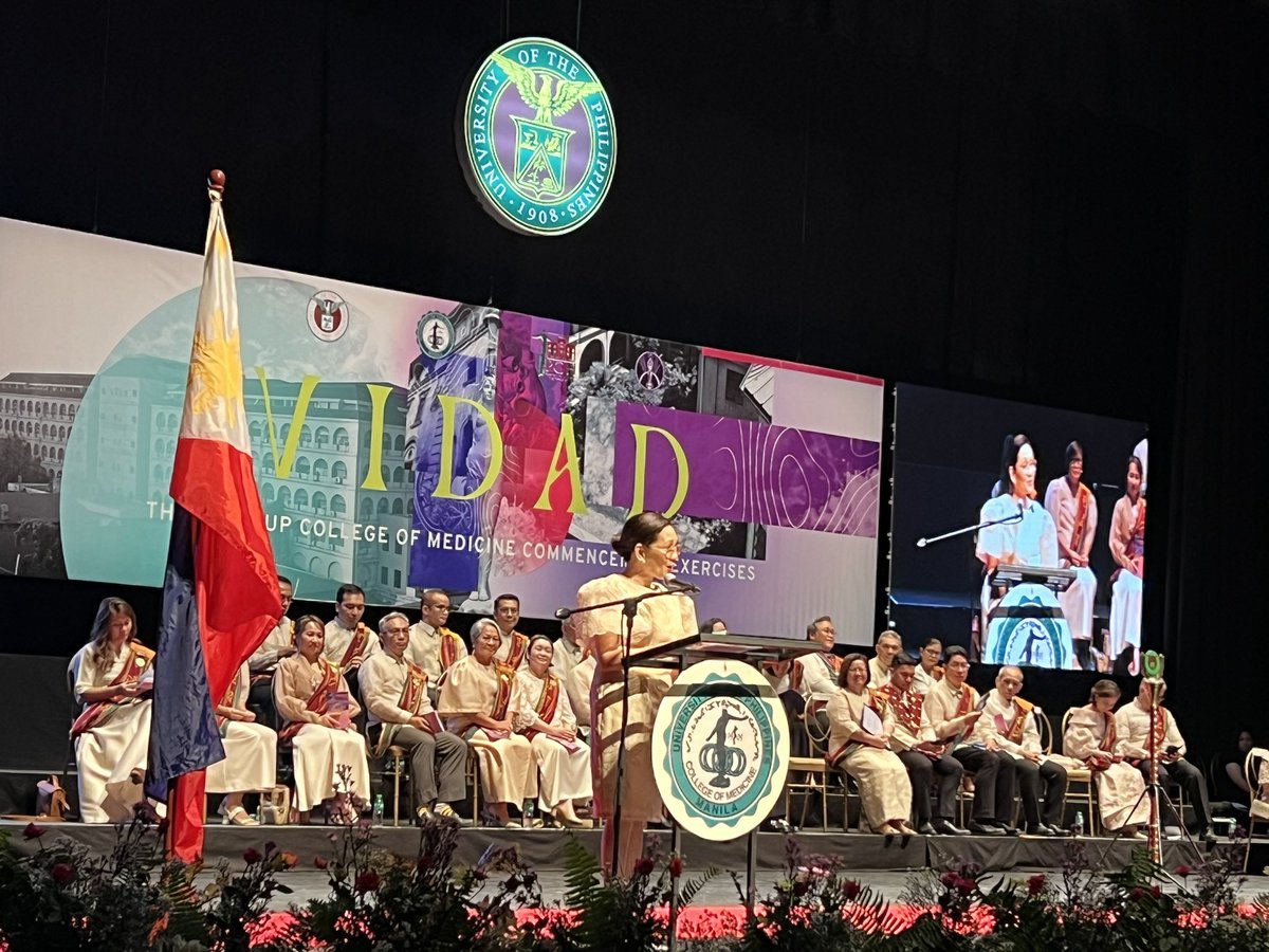 ceciledoc's tweet photo. Vidad: the 115th Commencement Exercises of the UP College of Medicine. Commencement speaker Senator Risa Hontiveros. https://t.co/Edm37tISMI