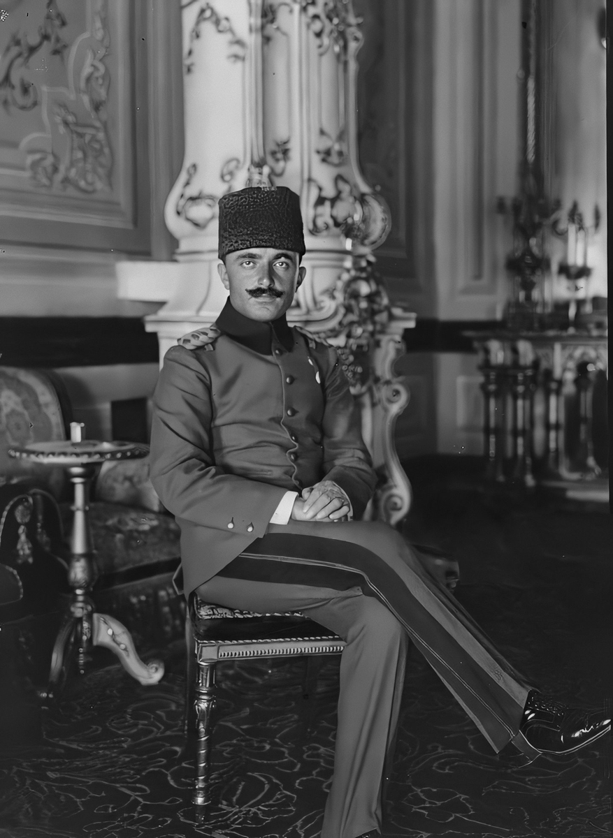 turuksoz's tweet photo. Türk asker ve devlet adamı İsmail Enver Paşa'yı, şehadetinin yıl dönümünde rahmet ve saygıyla yâd ediyoruz. https://t.co/qWyHClsIdu