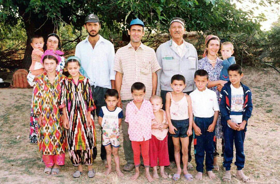 Enver Paşa'nın nâaşını 1996 yılına kadar Çegan Tepesi'nde saklayan Tacik aile 📸