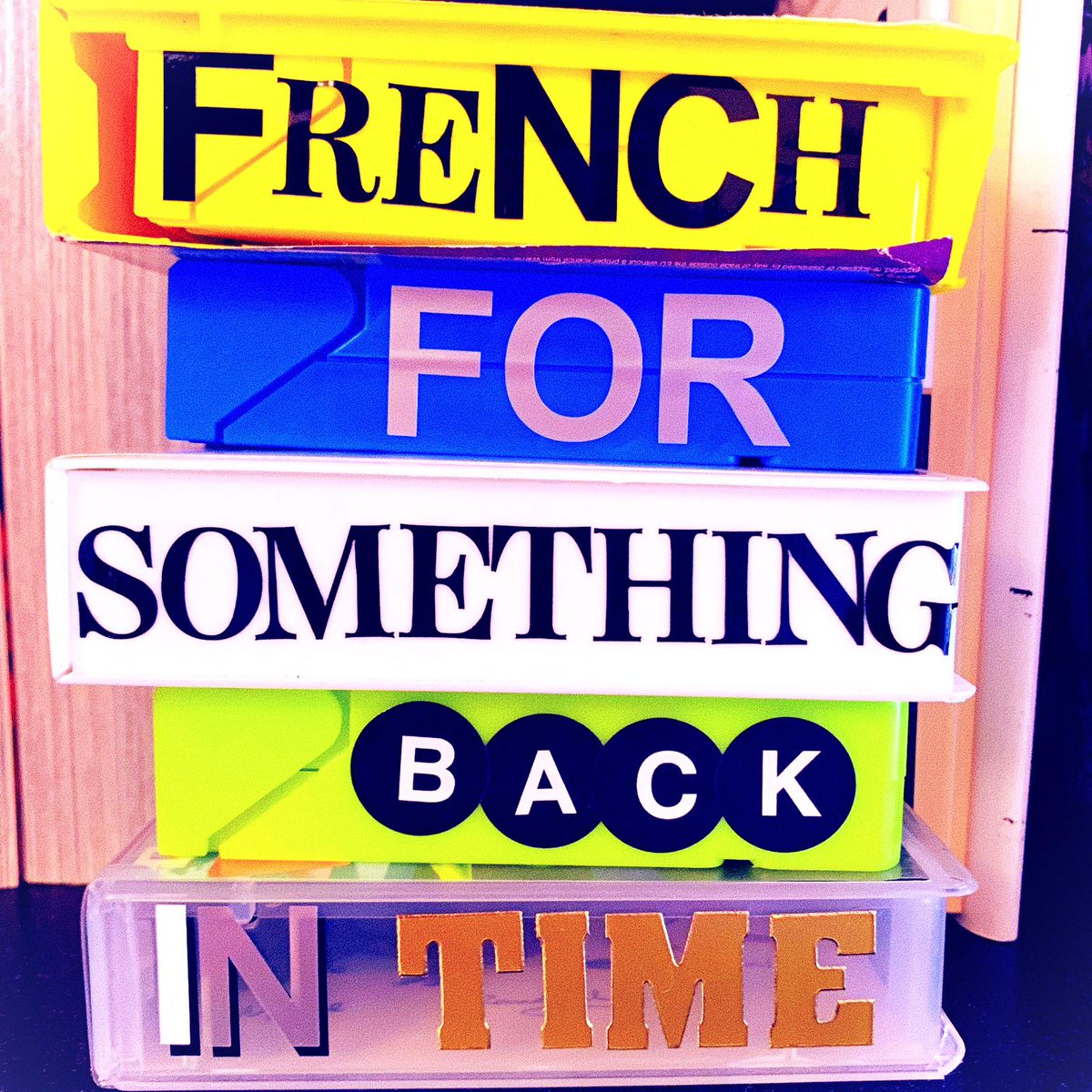 FRENCH FOR SOMETHING tweet media