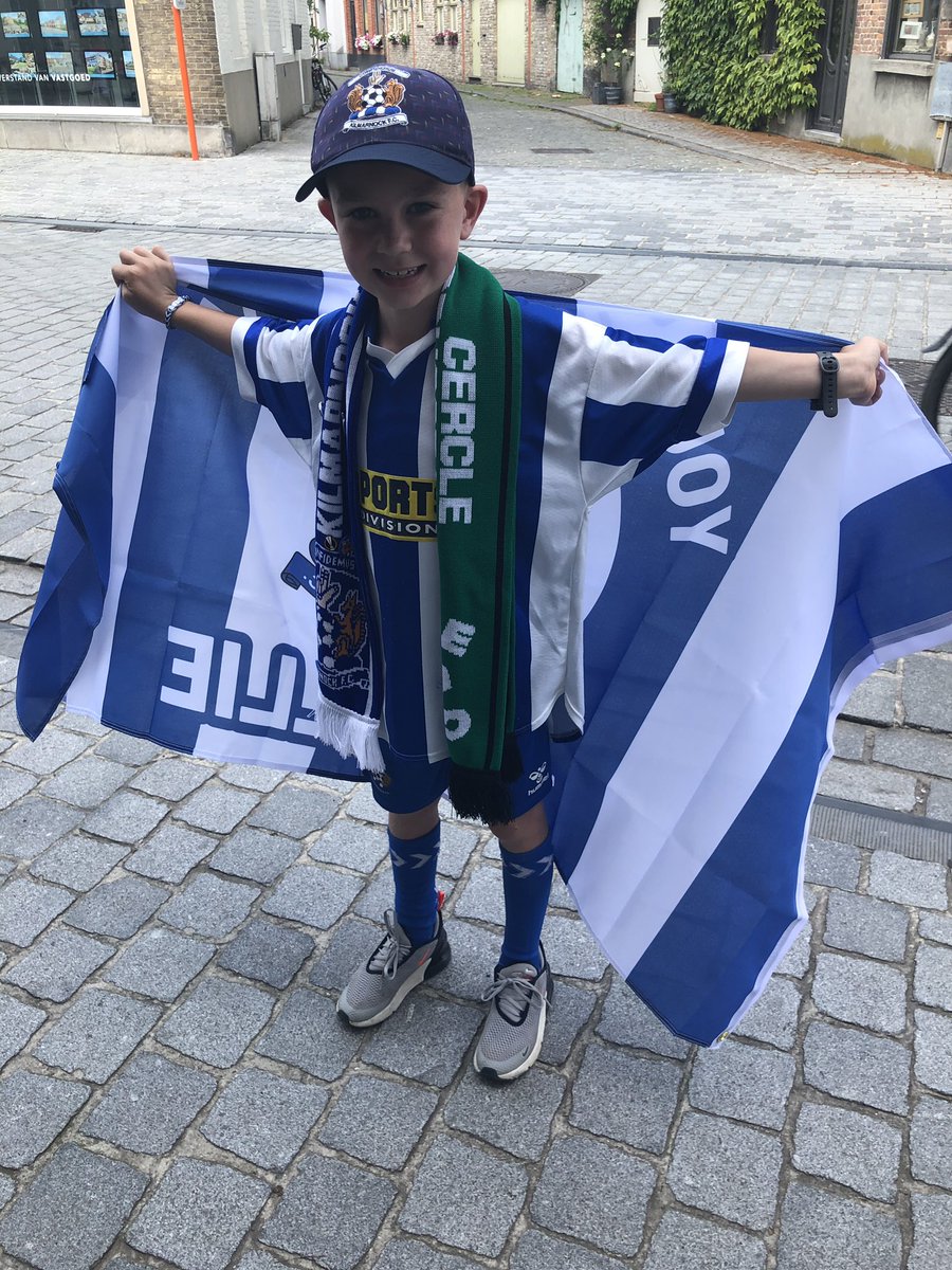 MissDebbieH's tweet photo. 🔵⚪️🔵⚪️ #europeantour #killie #ktid @garyshannon89 https://t.co/Eddmb37F8t