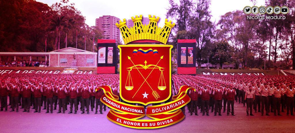 TransporteGNB's tweet photo. Mi abrazo fraterno a los soldados patriotas de la Guardia Nacional Bolivariana.

¡Son 87 años! sigan adelante, enalteciendo los ideales bolivarianos y garantizando la paz de la Patria. https://t.co/IAGdQT65aN