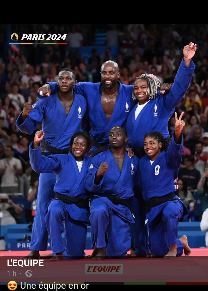 DrJeromeMarty's tweet photo. Oui c’est notre France et elle gagne !
N’en déplaise aux aigris de l’origine, aux maniaques de la souche, aux allergiques aux binationaux.
C’est notre France et elle est belle!
🇫🇷🇫🇷 🇫🇷🥇❤️🥇❤️🥇❤️🥇🇫🇷🇫🇷🇫🇷 https://t.co/RutfQ4ci0e