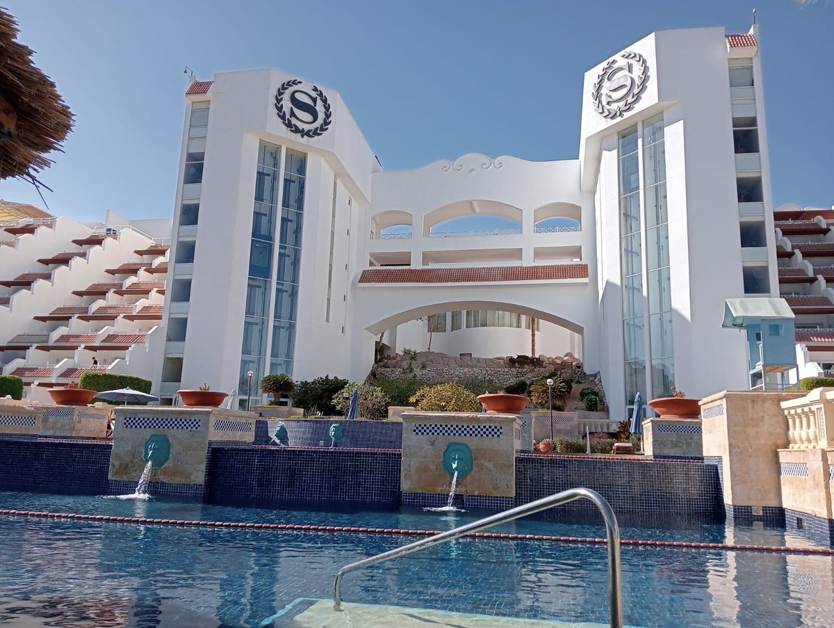 Sheraton_Sharm's tweet photo. Gorgeous from all aspects... Explore the beauty from every side and enjoy every moment of your holiday .
#summer #holiday #beaches #explore #beauty #sports #happysunday #sharmelsheikh https://t.co/Zj8W8Gt2ci