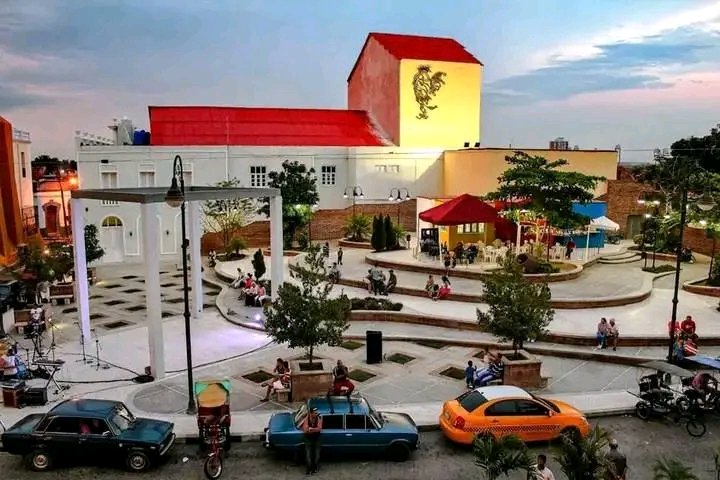 Buenos días, el territorio Agramontino amanece 

¡ Feliz domingo! 
#ModoVerano