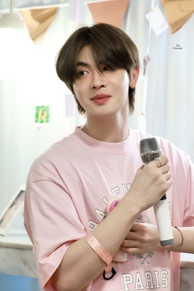 TleFirstoneTF's tweet photo. 20240803 | 🎁 HBD🎂

@firstone_wnk 💖

FirstoneDay
#24thMemoriesofFirstone
#24thFirstoneBDProject https://t.co/4biBDuuOOC