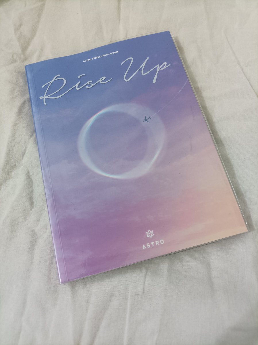 wanderingaroha's tweet photo. Astro Rise Up album
Php 500

Need to sell asap so price is negotiable if paid tonight. Pls reply or DM me if you're interested. Thank you!

WTS LFB PH
MJ Jinjin Cha Eunwoo Moonbin Rocky Yoon Sanha
#ASTRO | #아스트로 https://t.co/5HbnKqjxSj
