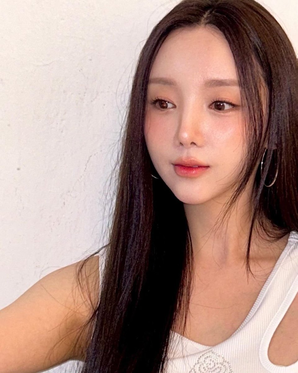 Lyzkpp's tweet photo. #켕스타그램
#bigissuemagazine https://t.co/eZr2RuLD3m