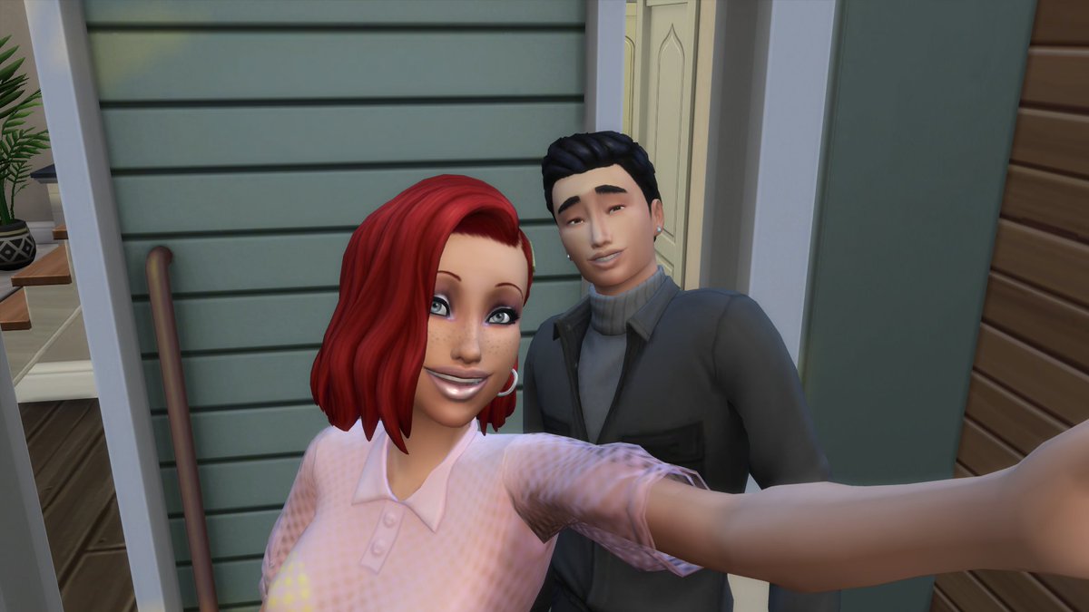 Lozziesims's tweet photo. Turns out Niyah is quite popular among her peers. She has lots of friends, who often gather at her home. #Sims4 https://t.co/K87iosJNiD