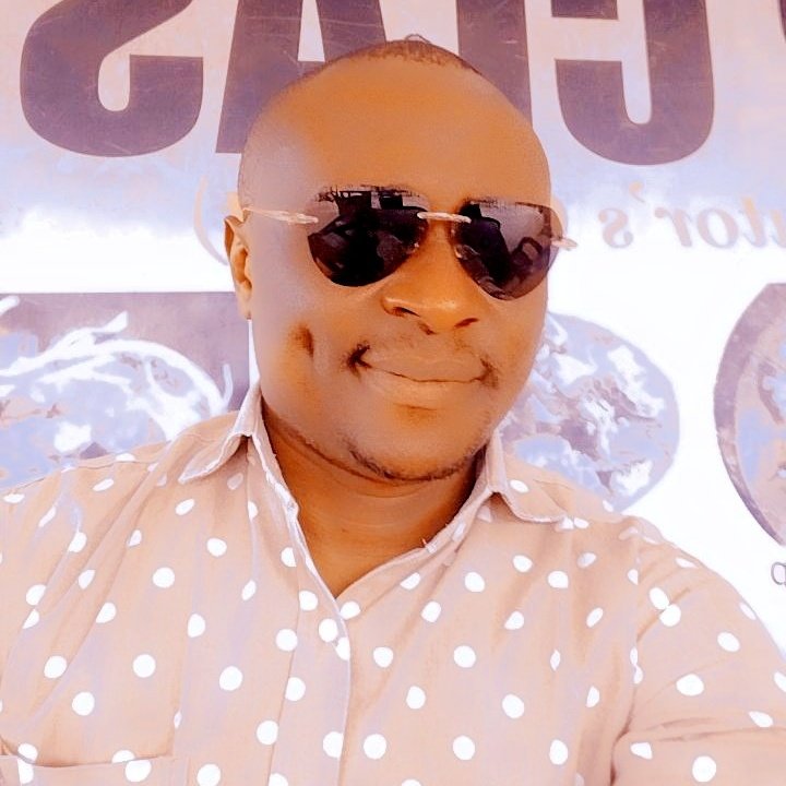 LabarBem1's tweet photo. #NewProfilePic https://t.co/B4E9JwYWpy