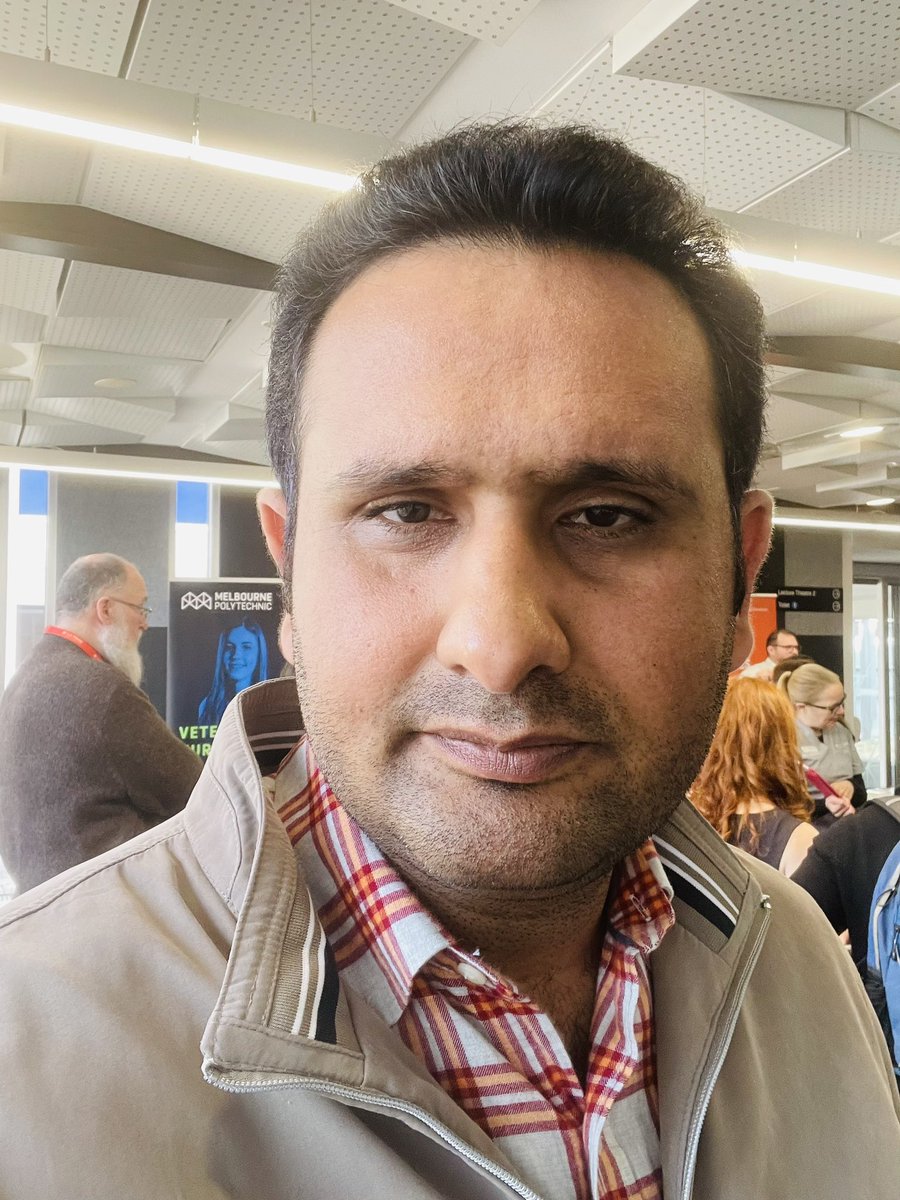 a1bajwa's tweet photo. It was nice interacting with so many prospective students and their parents at La Trobe University #Open_Day in sunny #Bundoora.
#TheImpactIsReal @latrobe
@SABE_latrobe https://t.co/KvaFpBz7su