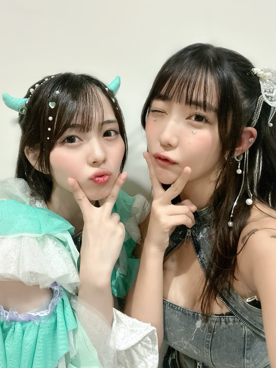 今日の可愛いゼロイチチームたち💕

さきちゃんとは愛を確かめあえました🤭
かんなみちゃんは可愛い顔して面白いところが好きです🤫 https://t.co/8TqTsYEQ7e