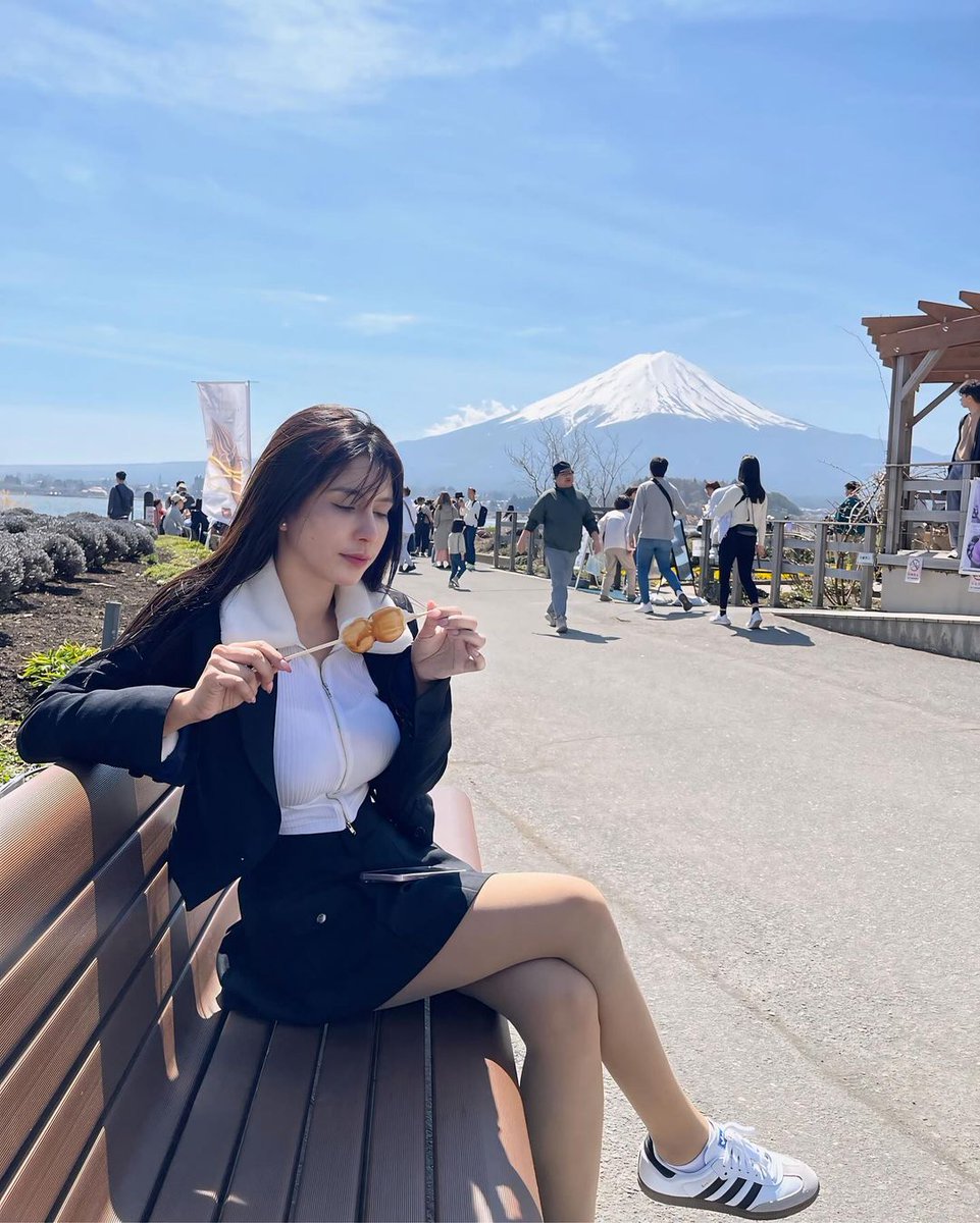APaeut18's tweet photo. i miss this 🎌🍡 https://t.co/9sZmkyPMJT
