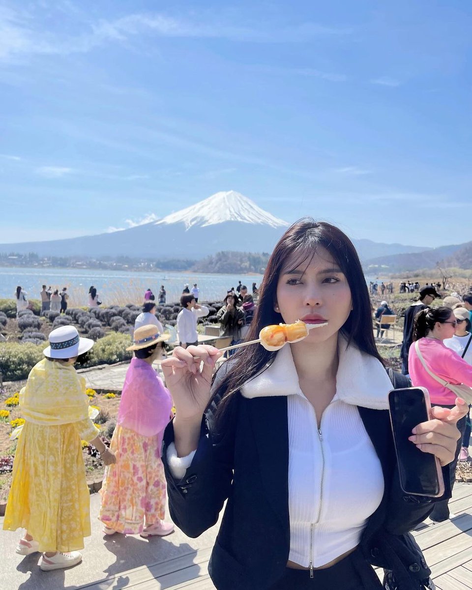 APaeut18's tweet photo. i miss this 🎌🍡 https://t.co/9sZmkyPMJT