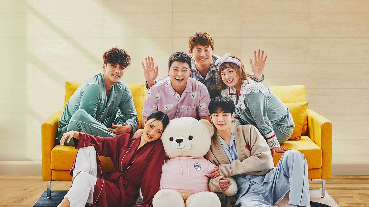 GimbapBlog2's tweet photo. Le classement par réputation de marque des émissions de variété pour août 2024 a été publié:

1. #HomeAlone
2. #JinnysKitchen2 
3. #RunningMan 
4. #MyLittleOldBoy 
5. #WinorNothing 
6. #KnowingBros 
7. #HowDoYouPlay 
8. #2Days1Night 
9. #RadioStar 
10. #IAmSolo 
[...] https://t.co/PSoMfZ0Gwe