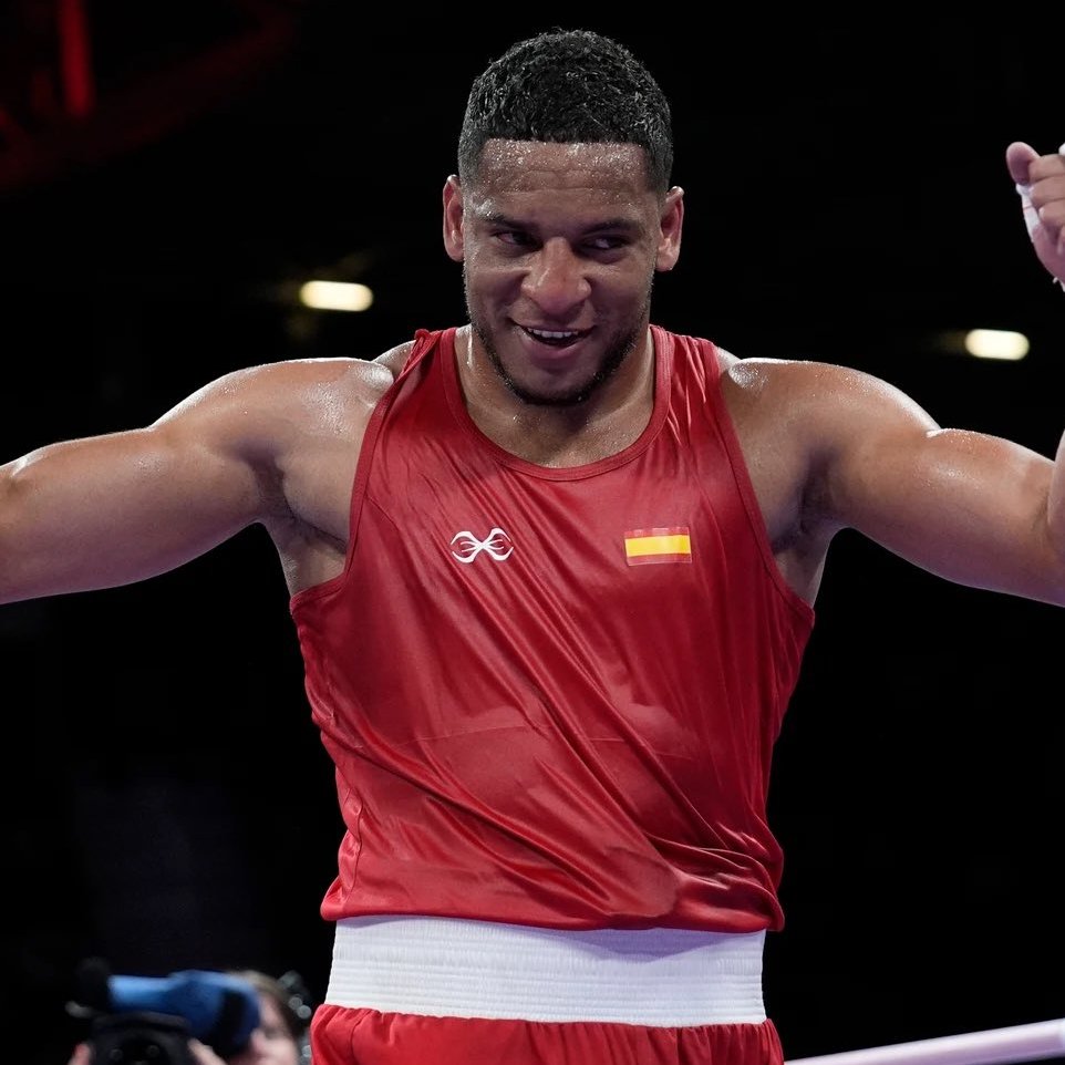 depominoritario's tweet photo. 🥊Boxeo l #JuegosOlímpicos 

Emanuel Reyes Pla🇪🇸 🥉MEDALLA DE BRONCE EN LOS JUEGOS OLÍMPICOS🥉

🔸Lamentable, los jueces han visto otro combate, el azerí no ha atacado ni una vez, indignado es poco ¡HONOR PROFETA! #París2024