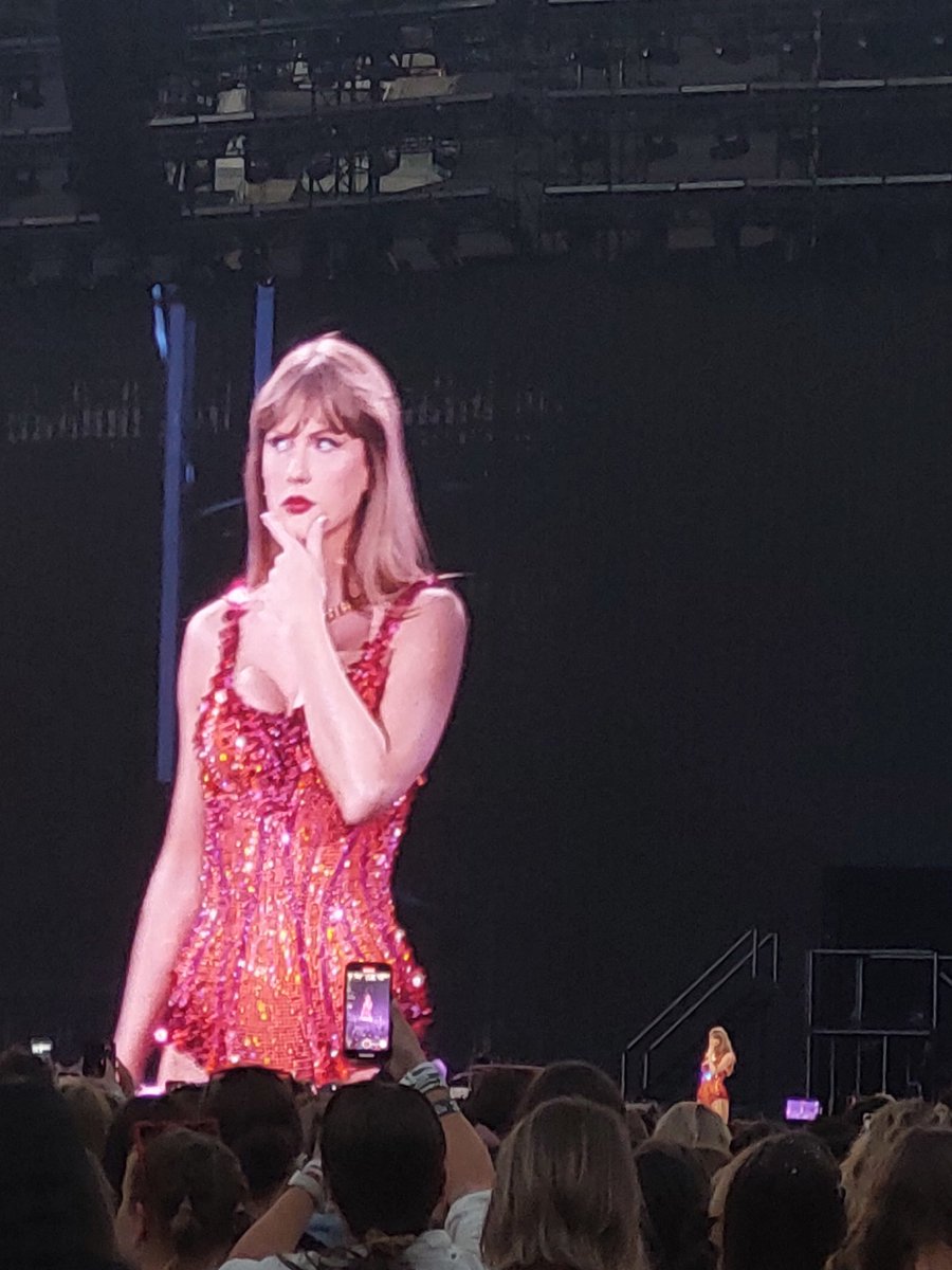 fallingxnatt's tweet photo. @SwiftPL https://t.co/0LBnf2jL4y