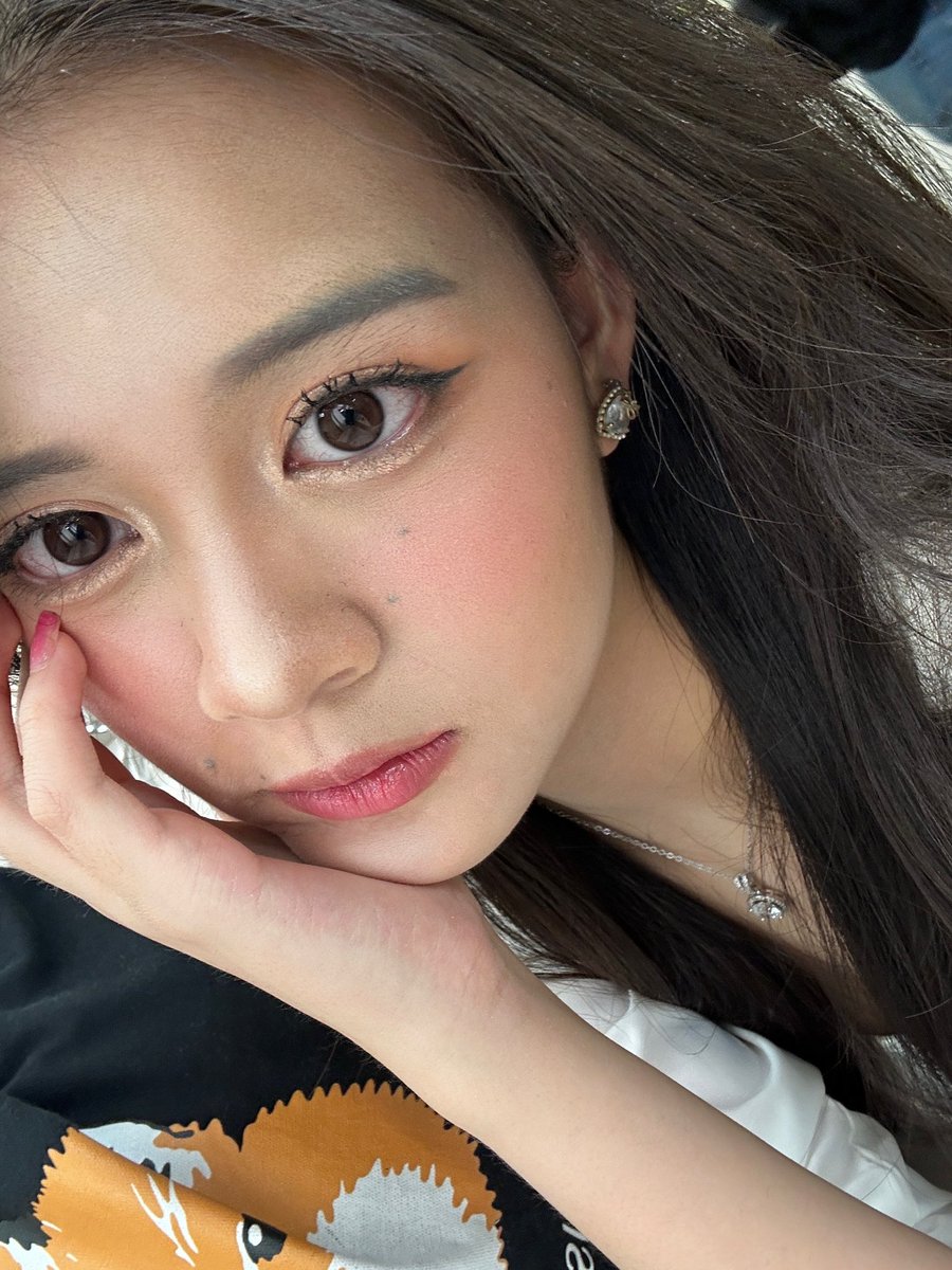 Angelina Christy tweet media