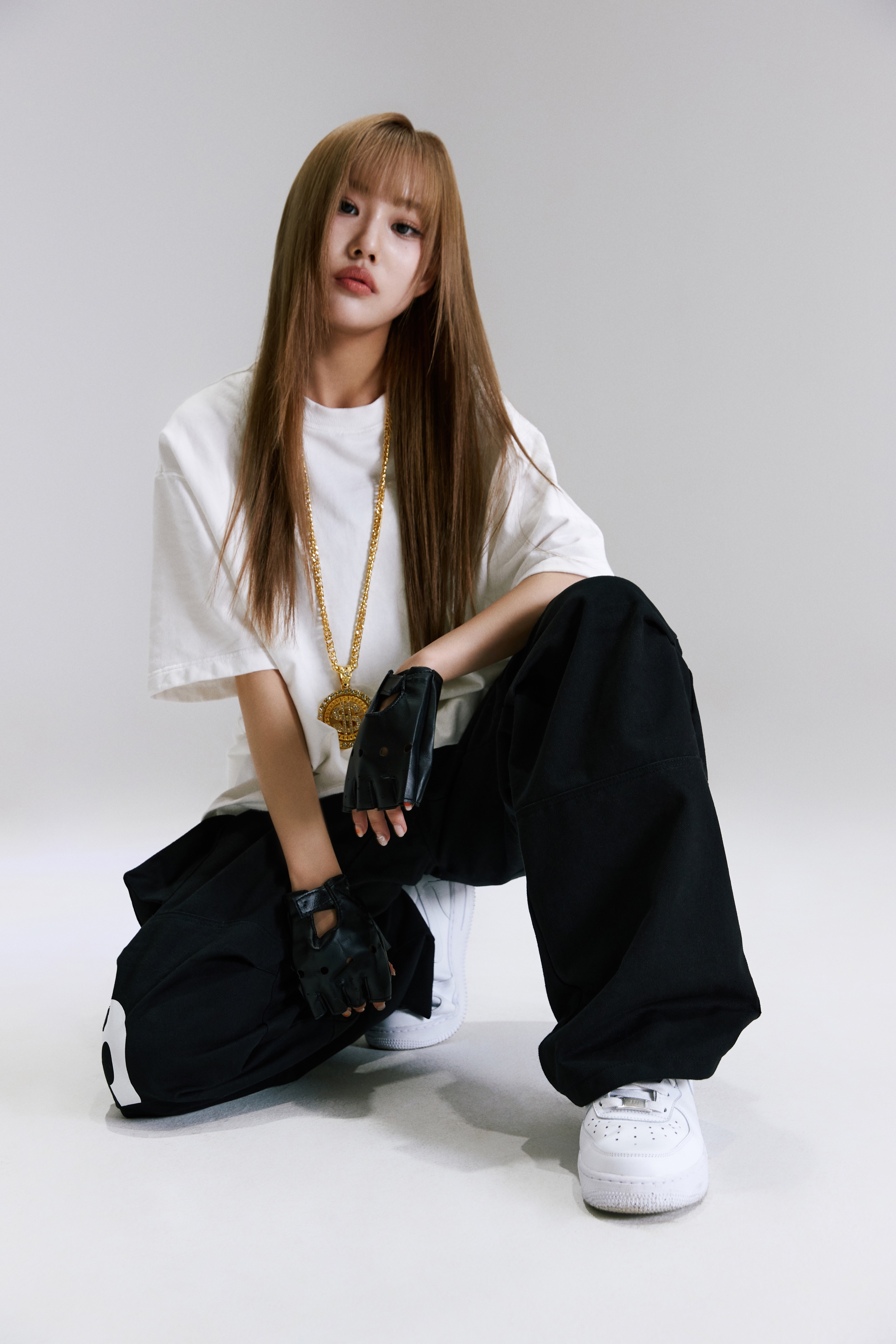 GUIjL54bUAIoNMf?format=jpg&name=4096x4096