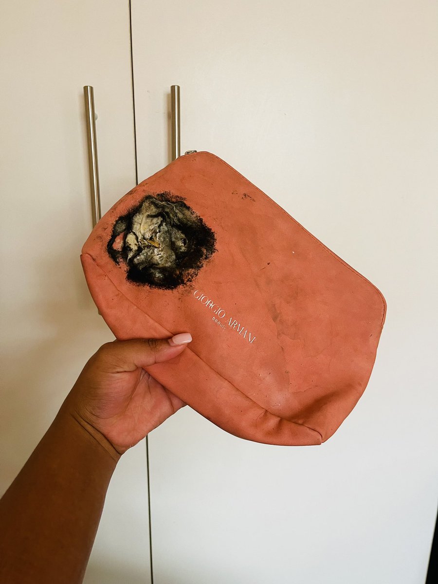 __Neesha_'s tweet photo. Lent out my bag to a friend ages ago, I was wondering why she kept giving me stories when I asked for it back. 

Went to her house today and guess what I found: ☹️💔 https://t.co/fWDfWYrADF