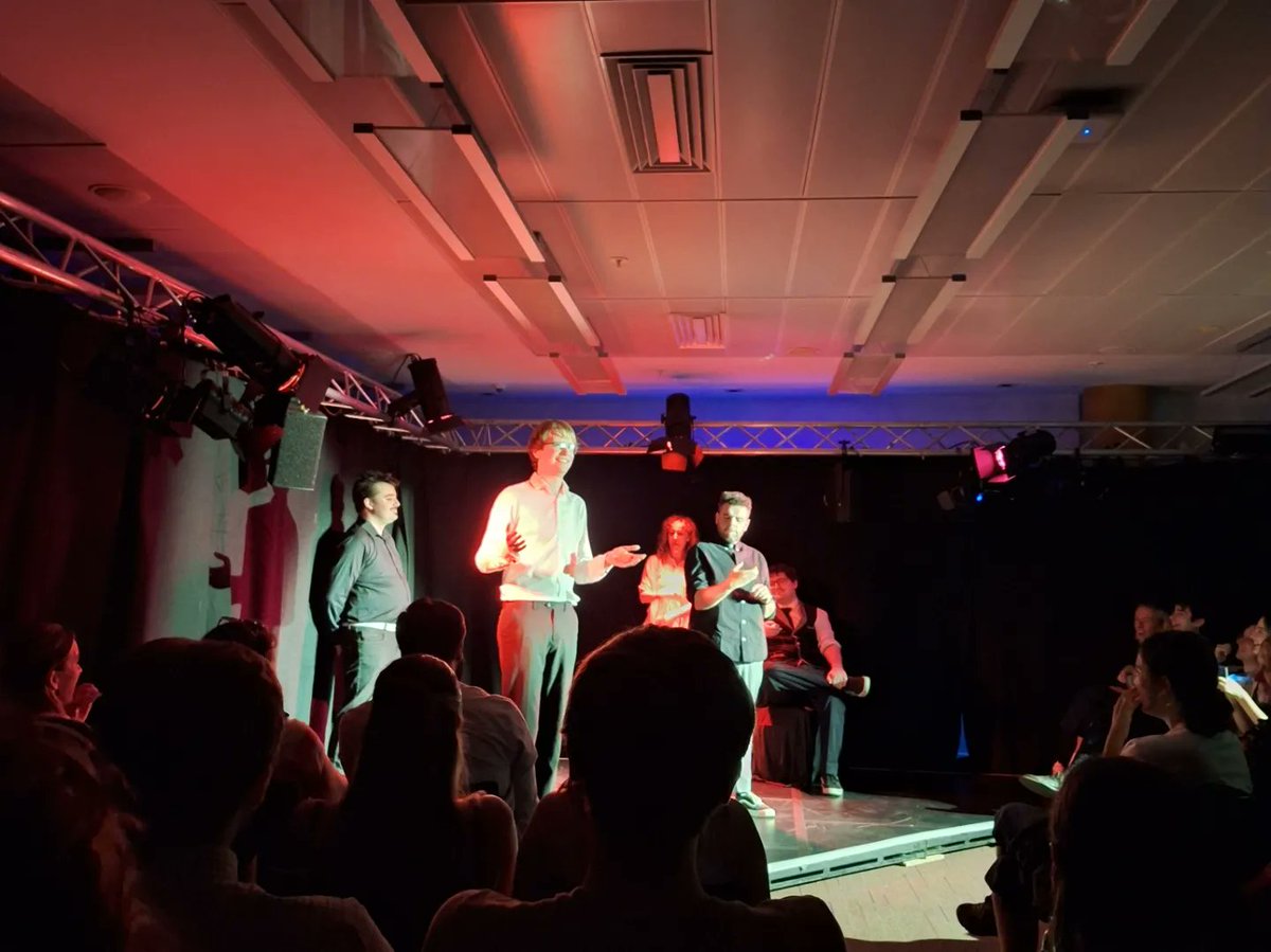 Chris Tavener tweet media