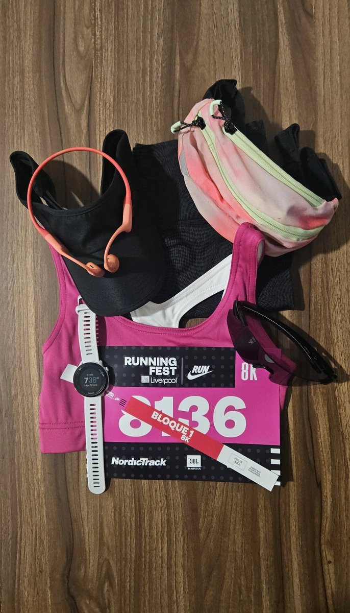 pats_bofill's tweet photo. Buenos días!
Hoy #runningfestliverpool 😁😎 #8k https://t.co/Big8IPmXt5