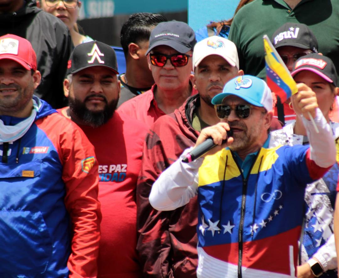 Alexander Suárez PSUV tweet media