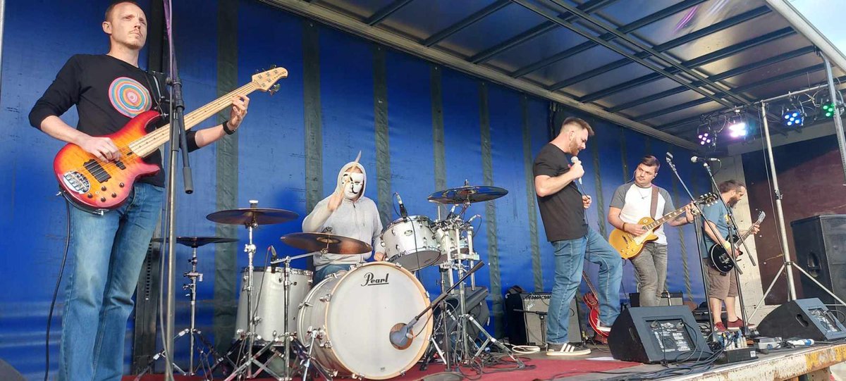 andyjbrowning's tweet photo. Wolf-Fest 2024, Stratford-Upon-Avon! @OlympicAverage 🙌 https://t.co/x0R5pInzfy