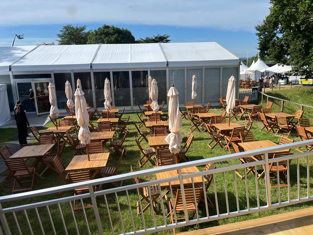 spaceworksuk's tweet image. Hospitality plays a key role at major events, and this is the scene during the set-up phase at the Goodwood Festival of Speed 2024, where our hardwood tables, chairs and parasols are always in demand.
 #goodwoodfestival #festivalofspeed #hospitality #spaceworks