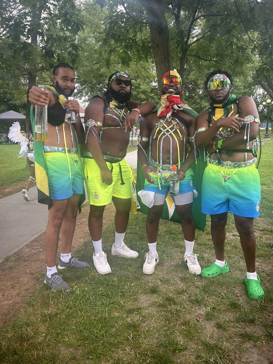 Mr__Wavey's tweet photo. Best time of the year 🇯🇲🇯🇲🥳 https://t.co/xXUy6UVmLh