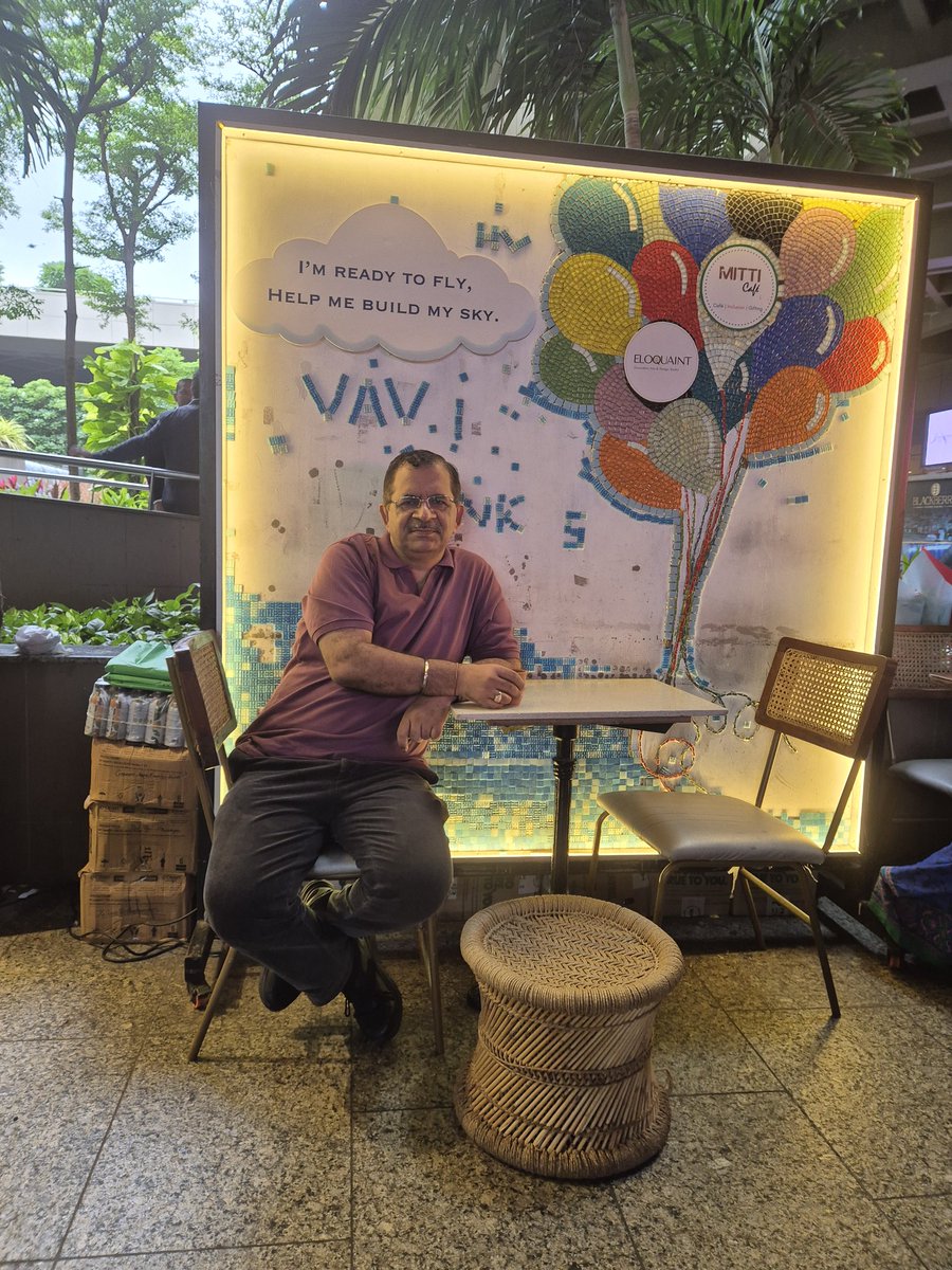 deepakmata6's tweet photo. Mitticafe, P6, Arrival, Mumbai Airport; Excellent Initiative https://t.co/zatjp4Hf78