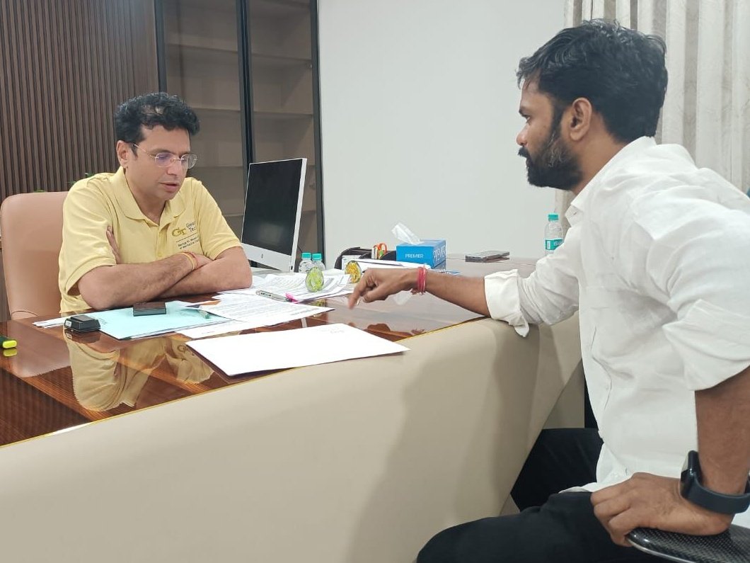 Sundeep Makthala®️ (@sundeepmakthala) on Twitter photo Tconsult®️ facilitated significant connection 🎉
”We've successfully linked top global universities with the Young India Skill University, enabling incredible exchange programs and immersion opportunities for TG students”
🙏 A BIG shoutout to <a href="/Min_SridharBabu/">Minister Sridhar Babu</a> Tconsult®️ facilitated significant connection 🎉
”We've successfully linked top global universities with the Young India Skill University, enabling incredible exchange programs and immersion opportunities for TG students”
🙏 A BIG shoutout to <a href="/Min_SridharBabu/">Minister Sridhar Babu</a>